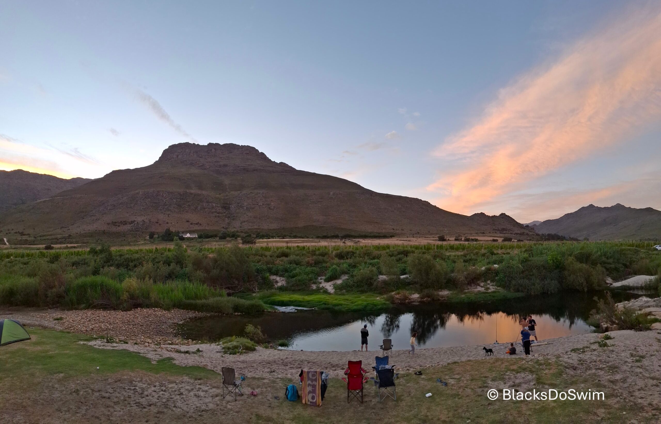 Camping along the Breede River in the summer time - Blacks Do Swim